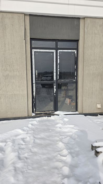 Ветражное окно с дверью