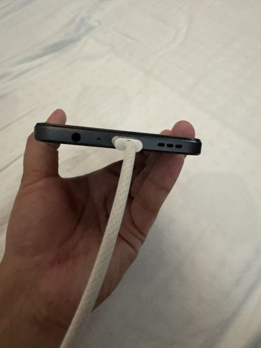 Vand oppo A40 128 gb 6 gb ram stare astepct 10/10