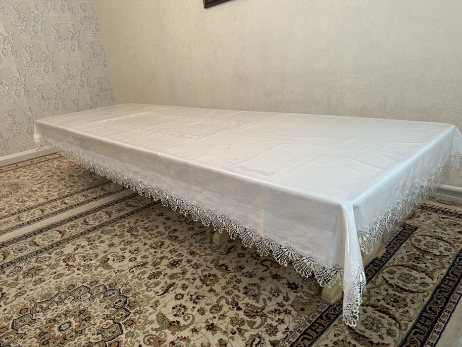 Гостиный стол 4 метра и мобирается