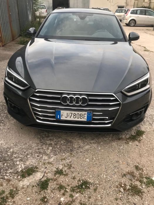 Dezmembrez audi a5 2.0 tdi