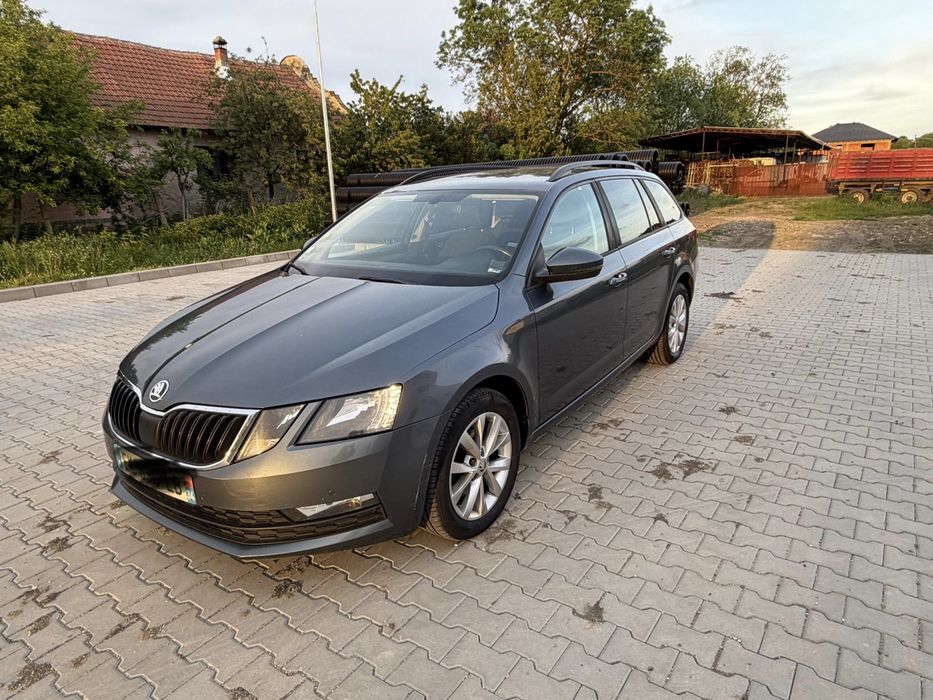 SKODA Octavia 2018 — imagine 5