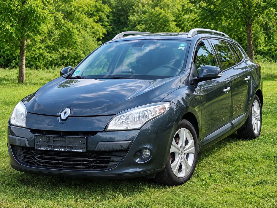 RENAULT Megane 2010 — imagine 1