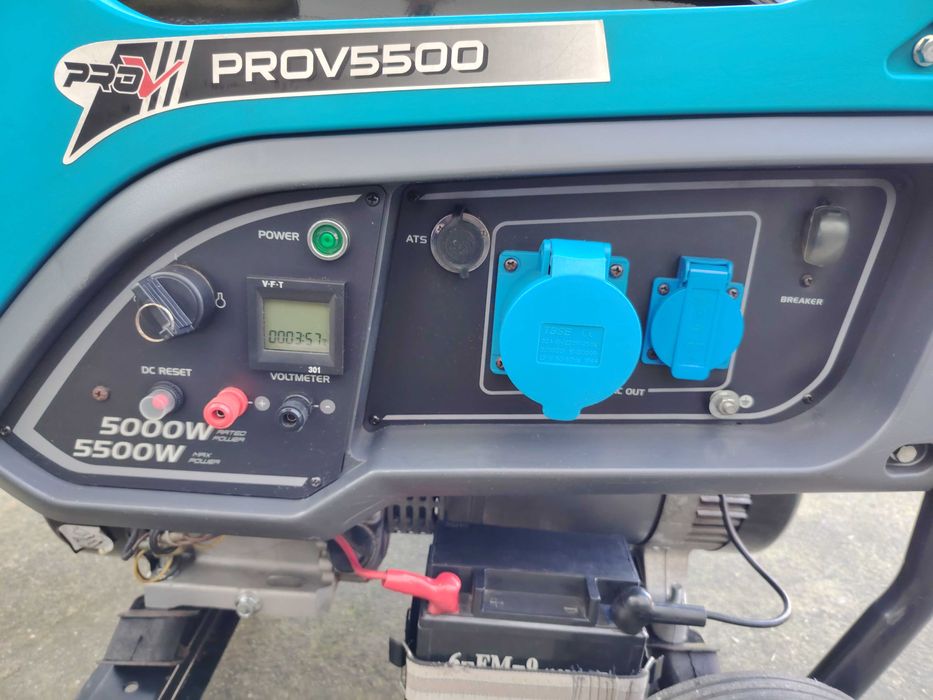 Бензинов монофазен генератор.