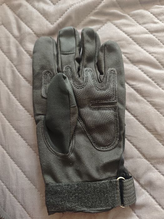Тактически ръкавици, размер М  15 лева