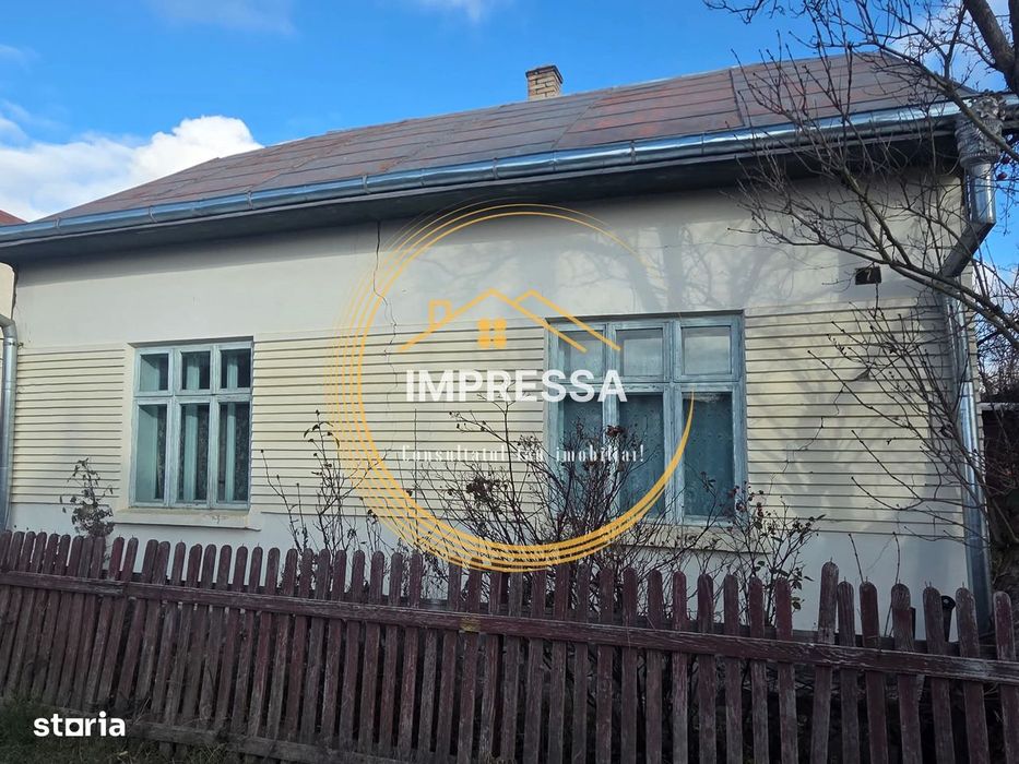 Se vinde casa bunicii cartier Itcani sv zona mirifica lg apa sucevei