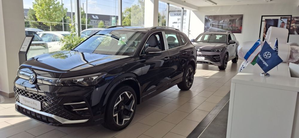 Volkswagen Tiguan L Pro