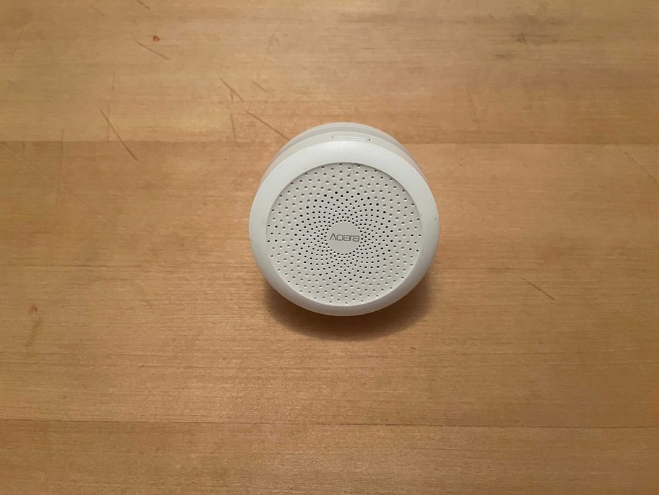 Hub Aqara generatia 1 - versiune compatibila Apple HomeKit