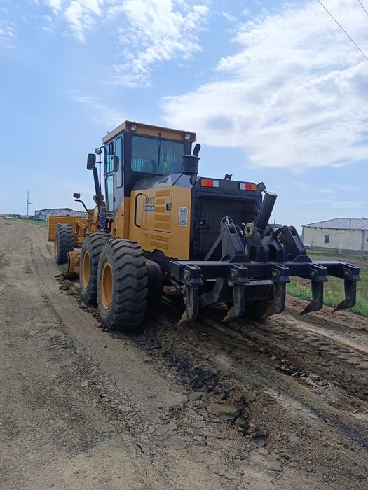 Услуги Автогрейдера . Опытный оператор.