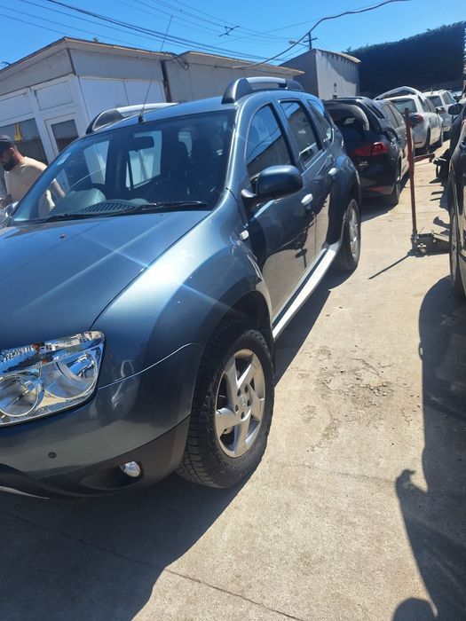 Dezmembram Dacia Duster 1.5 dci euro 5 4x4 4x2 manuala 6+1 trepte
