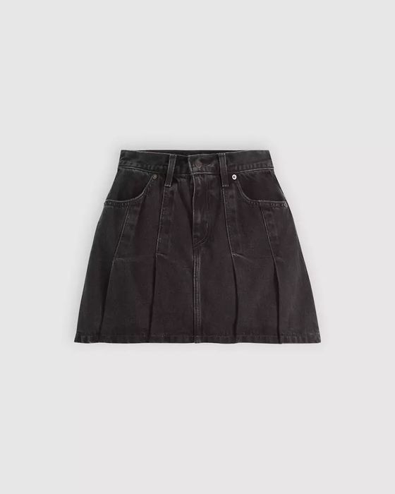 Нова Дамска пола с етикет Levi's