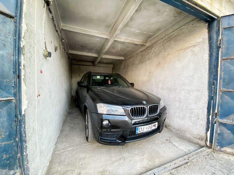 Garaj de inchiriat 18 m2 - Parcare masina/depozit