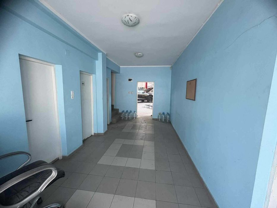 Дава се под наем Промишлена сграда в София, Военна рампа - 500 кв.м за 3500 € - Снимка #19