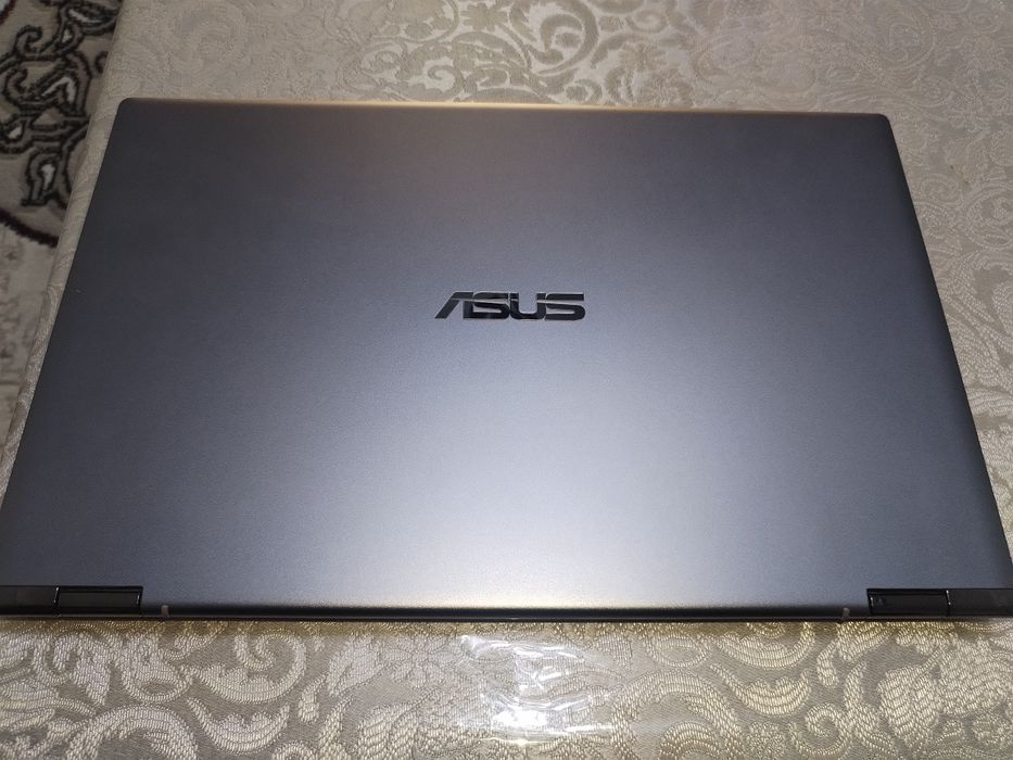 Asus Zenbook Flip 15