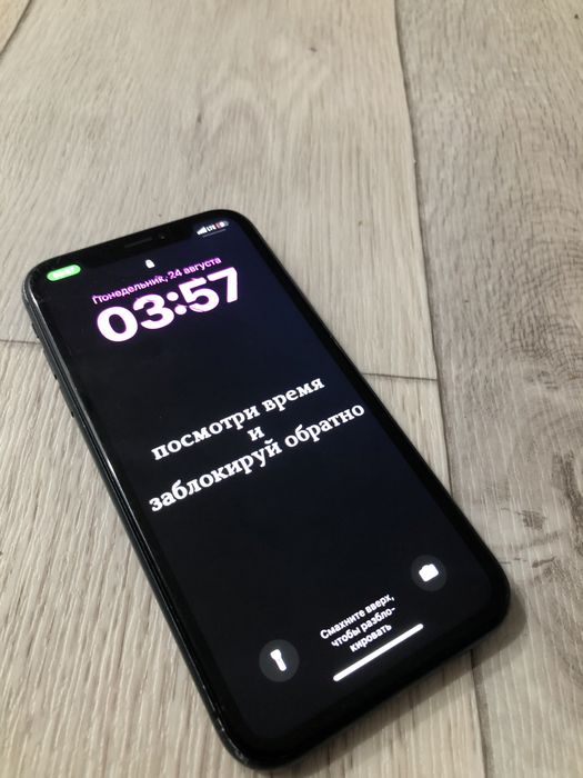 Продам айфон хр 64gb