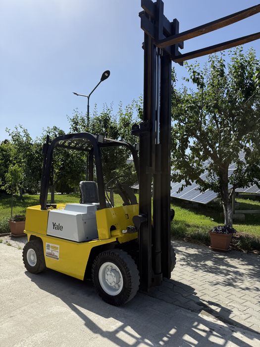 Stivuitor 2,5 tone Recent adus Motostivuitor diesel 2500 kg stare NOU