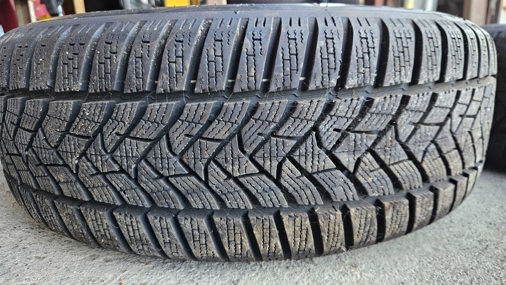 Roti/Jante/Jenti tabla orig. Audi A3 | MG 5 / GT | Skoda Octavia / Superb | VW Golf Passat | Dunlop 205/55 R16 | 8,5mm | DOT: 3025