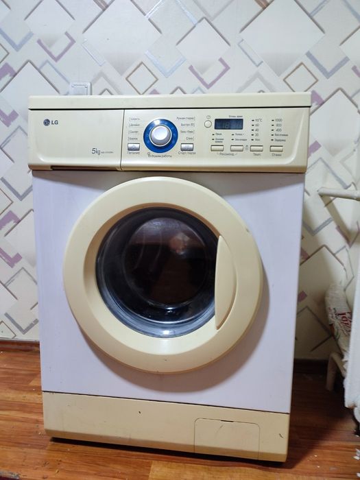 Kirmashina srochna sotiladi!