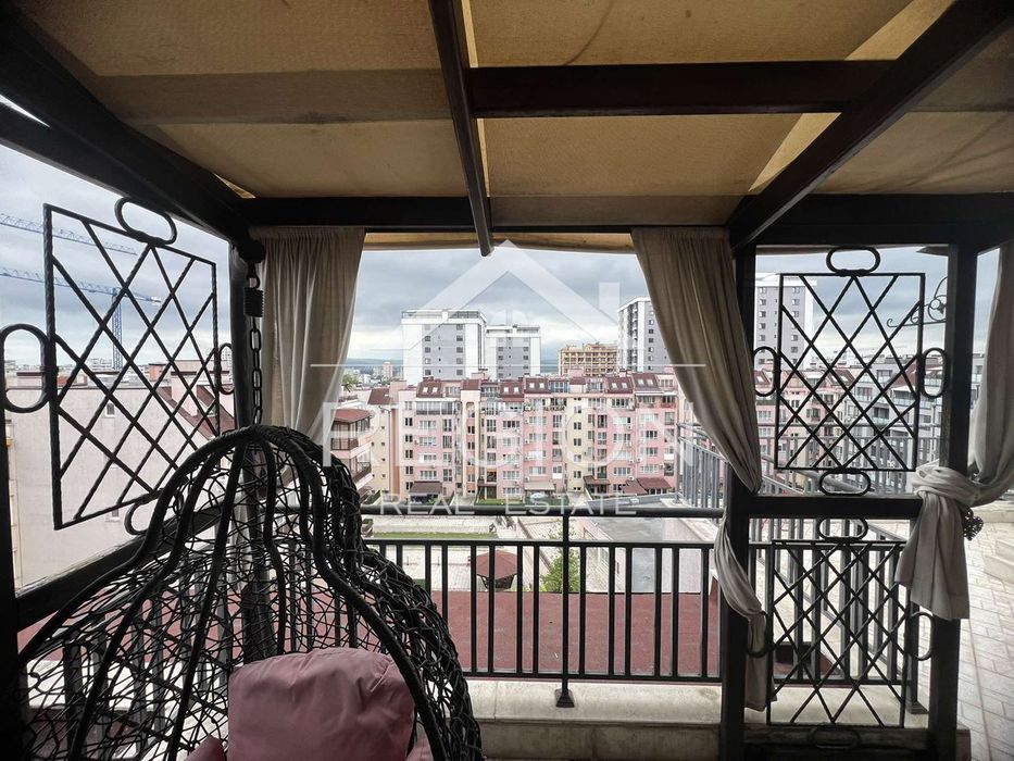 Продава се Тристаен апартамент в Варна, Възраждане 1 - 115 кв.м за 2609 €/кв.м - Снимка #9