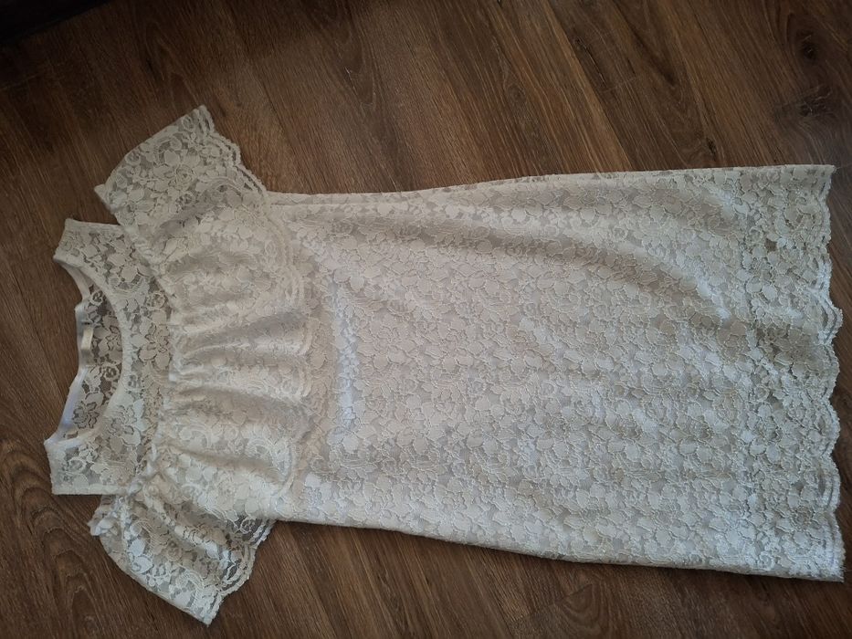 Зимние куртки и платья