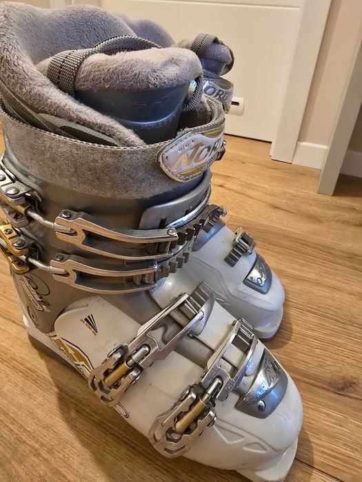 Vand clapari Nordica