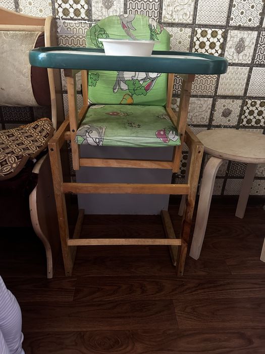 Детский стул для кормления