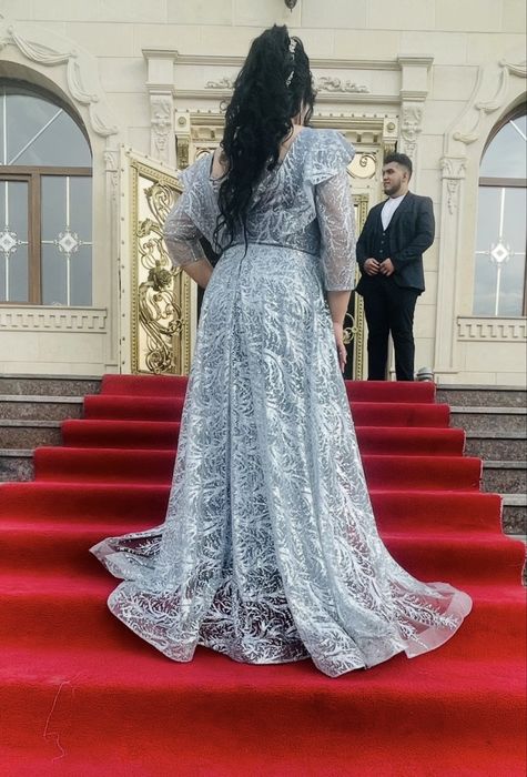 вечернее платье со шлейфом