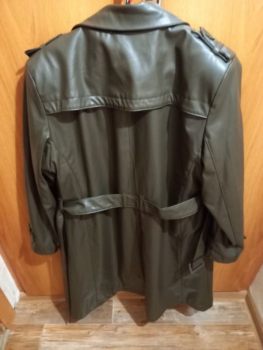 Продам Тренч размер 48-50