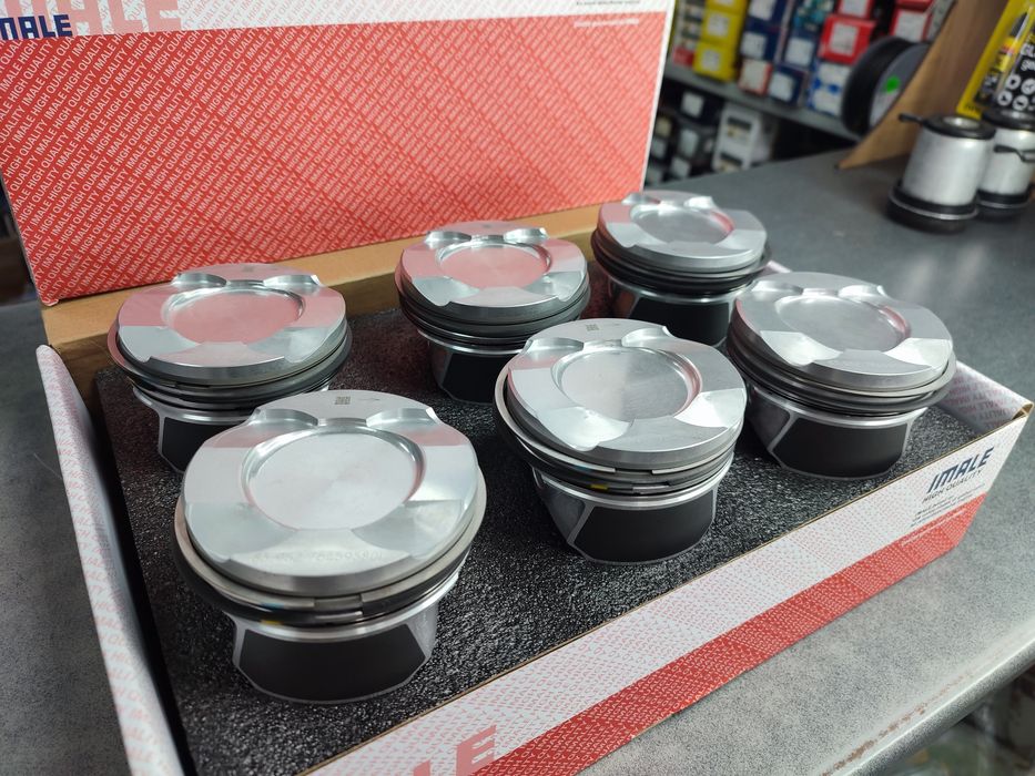 Поршня новые N55 BMW F15 F10 F30