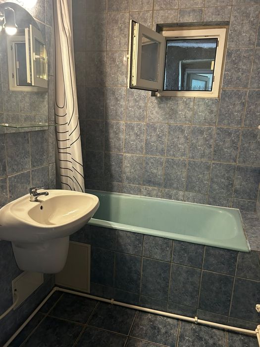 Închiriez apartament 2camere decomandate , mazepa BR-uri
