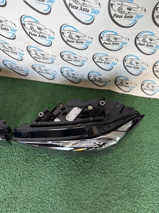far stanga dreapta bmw seria 3 g20 g21 lci facelift led