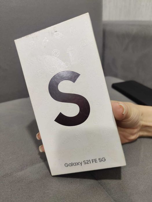 Продам Samsung S21fe