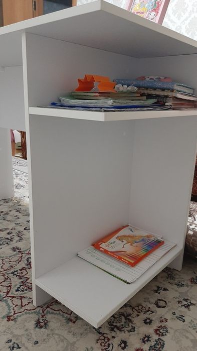 Продам стол компьютерный новый