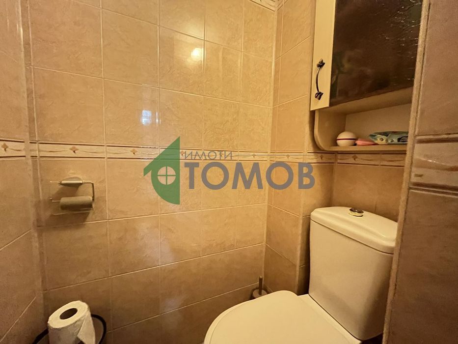 Продава се Тристаен апартамент в Шумен, Математическа гимназия - 103 кв.м за 1283 €/кв.м - Снимка #9