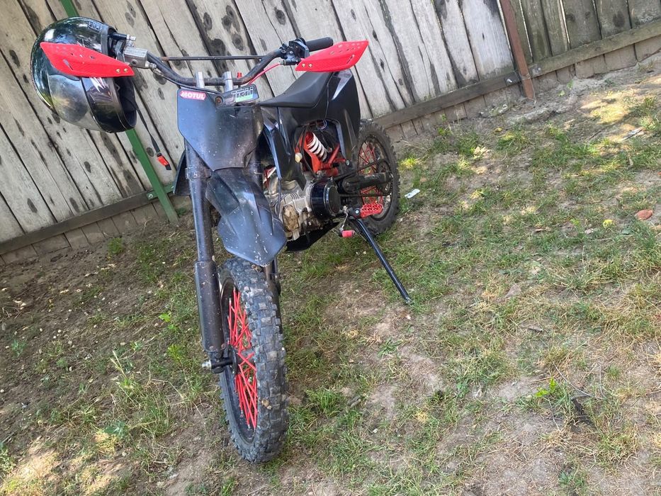 De vânzare cross 140cc