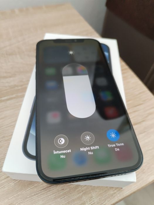 IPhone 12 într-o stare foarte bună de funcționare!