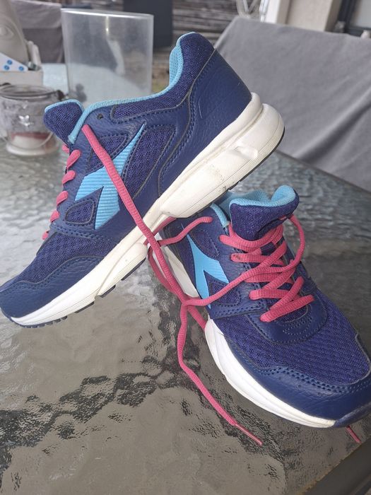 Adidasi diadora damă