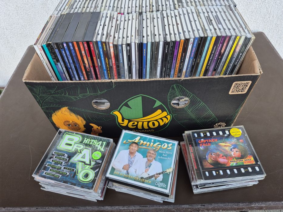 Vand Lot 150 CD cu muzica usoara mixta straina
- Tot lotul de 250 CD cu muzică usoara mixta straina 750 lei (aproximativ 3lei /1CD)
250 x 3 = 750lei