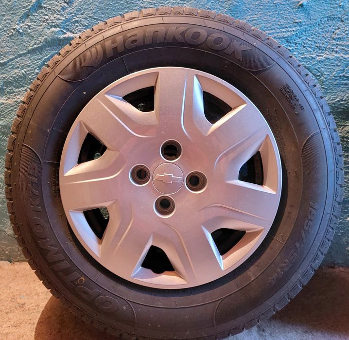 Новый комплект резины с дисками лето/Hankook Optimo K715. 185/75 R14