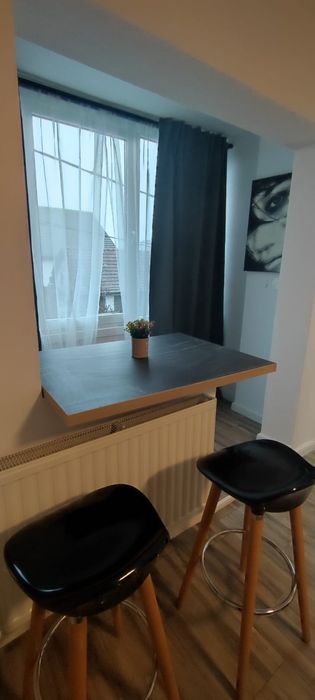 Inchiriez garsoniera micalaca