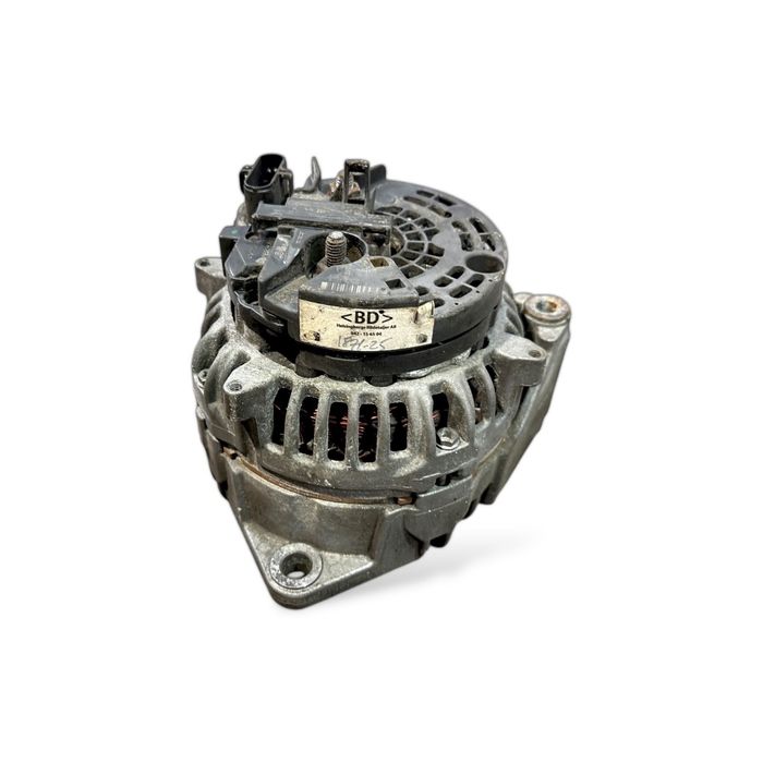 51.26101-7246 Alternator BOSCH MAN