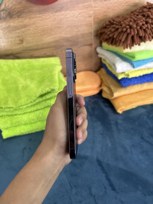 Iphone14pro yomks 75% xronik 256