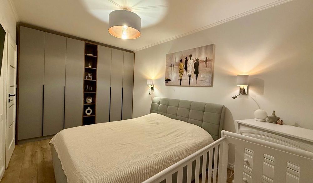 PF vând apartament 3 camere, 2 băi, 72 mp utili, 2 balcoane, Zona Stejarului