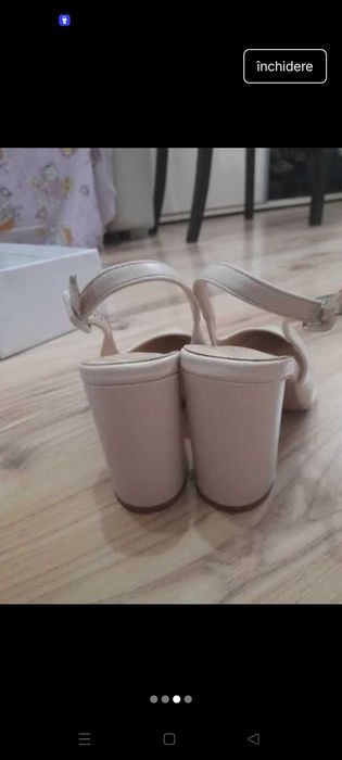 Pantofi cu toc crem