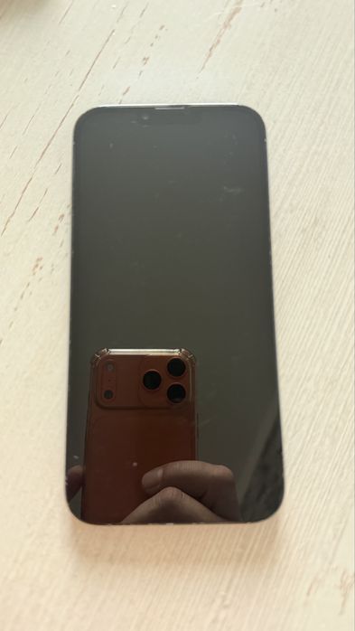 Iphone 13 pro max в отличном  состоянии