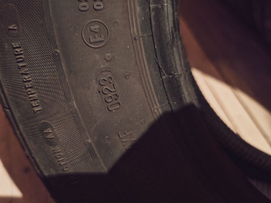 Продам шины Continental