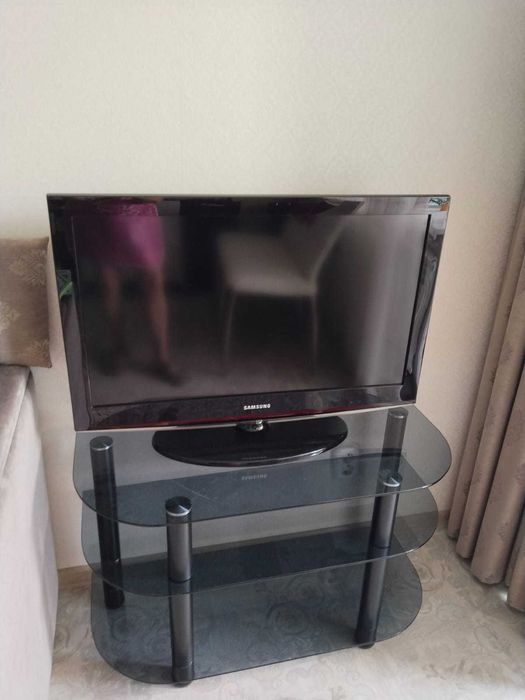 Телевизор Самсунг.                                   .