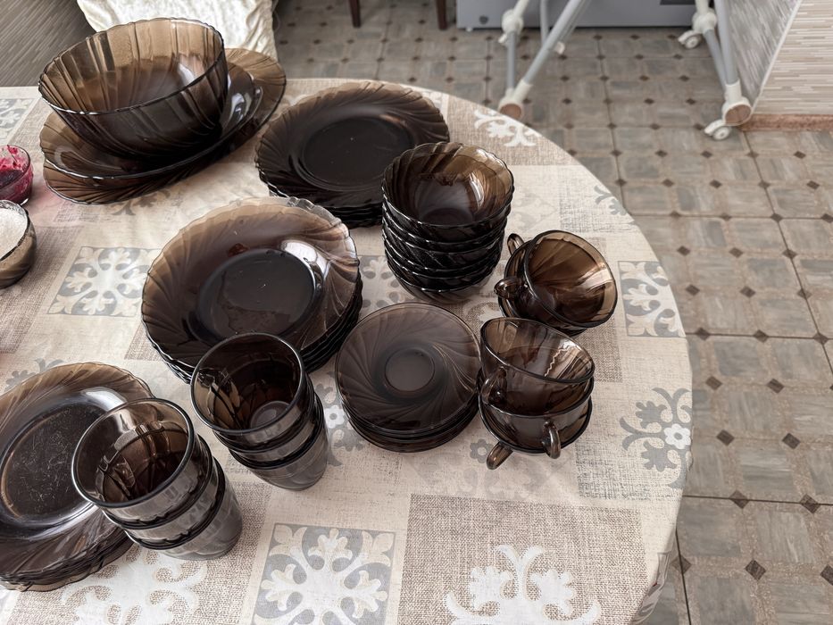 Продам набор посуды Duralex (франция)