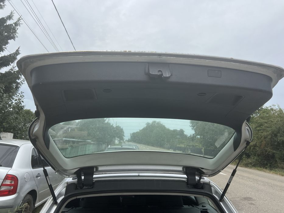 Hayon vw passat b6 gri argintiu fara rugina!