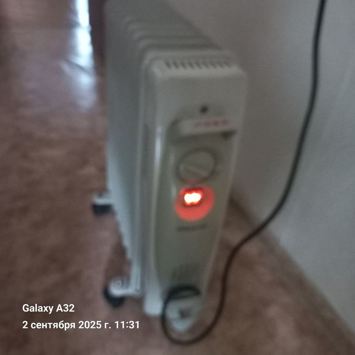 Срочно продам масляный обогреватель