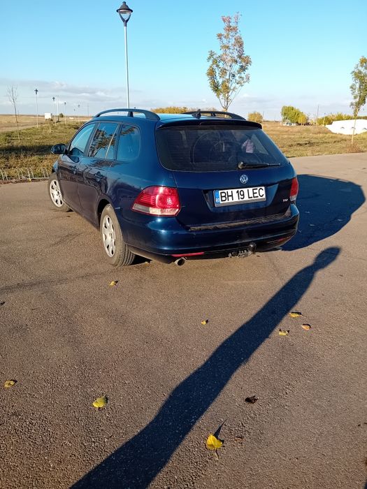 VOLKSWAGEN ID.6 2012 — imagine 3